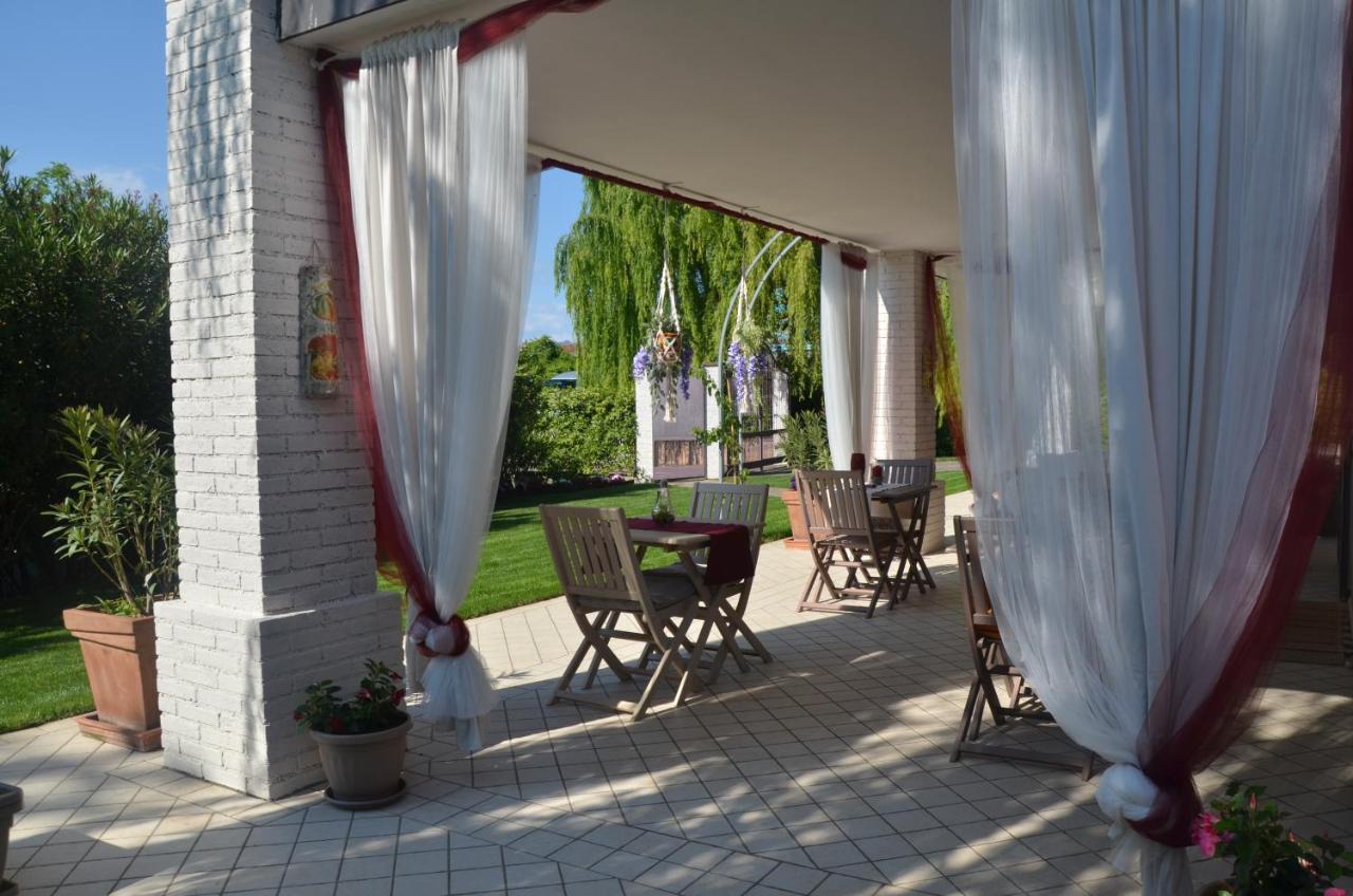Asso Bed & Breakfast Манерба дел Гарда Екстериор снимка