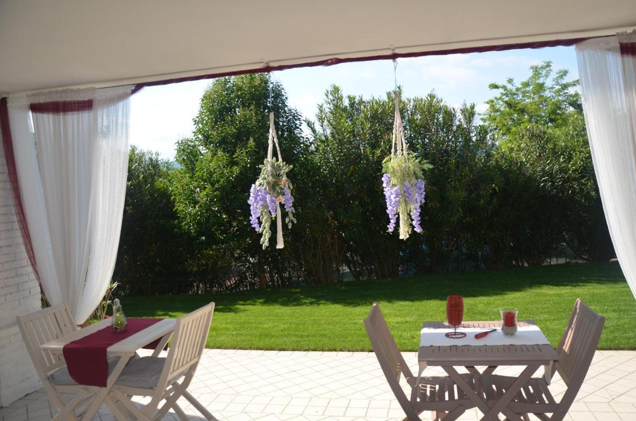 Asso Bed & Breakfast Манерба дел Гарда Екстериор снимка