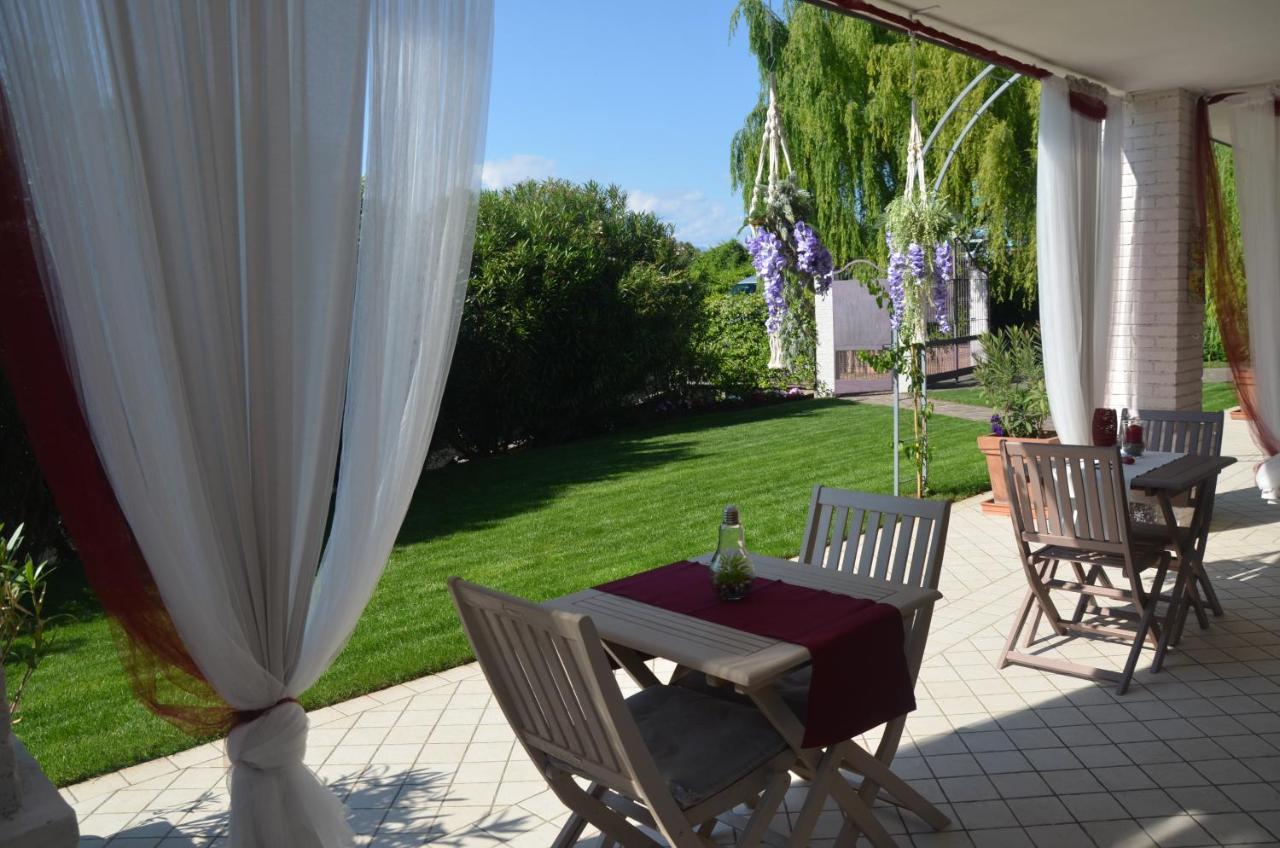 Asso Bed & Breakfast Манерба дел Гарда Екстериор снимка