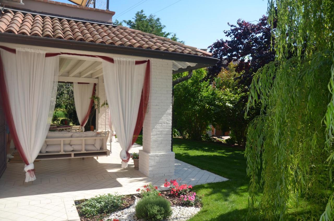 Asso Bed & Breakfast Манерба дел Гарда Екстериор снимка