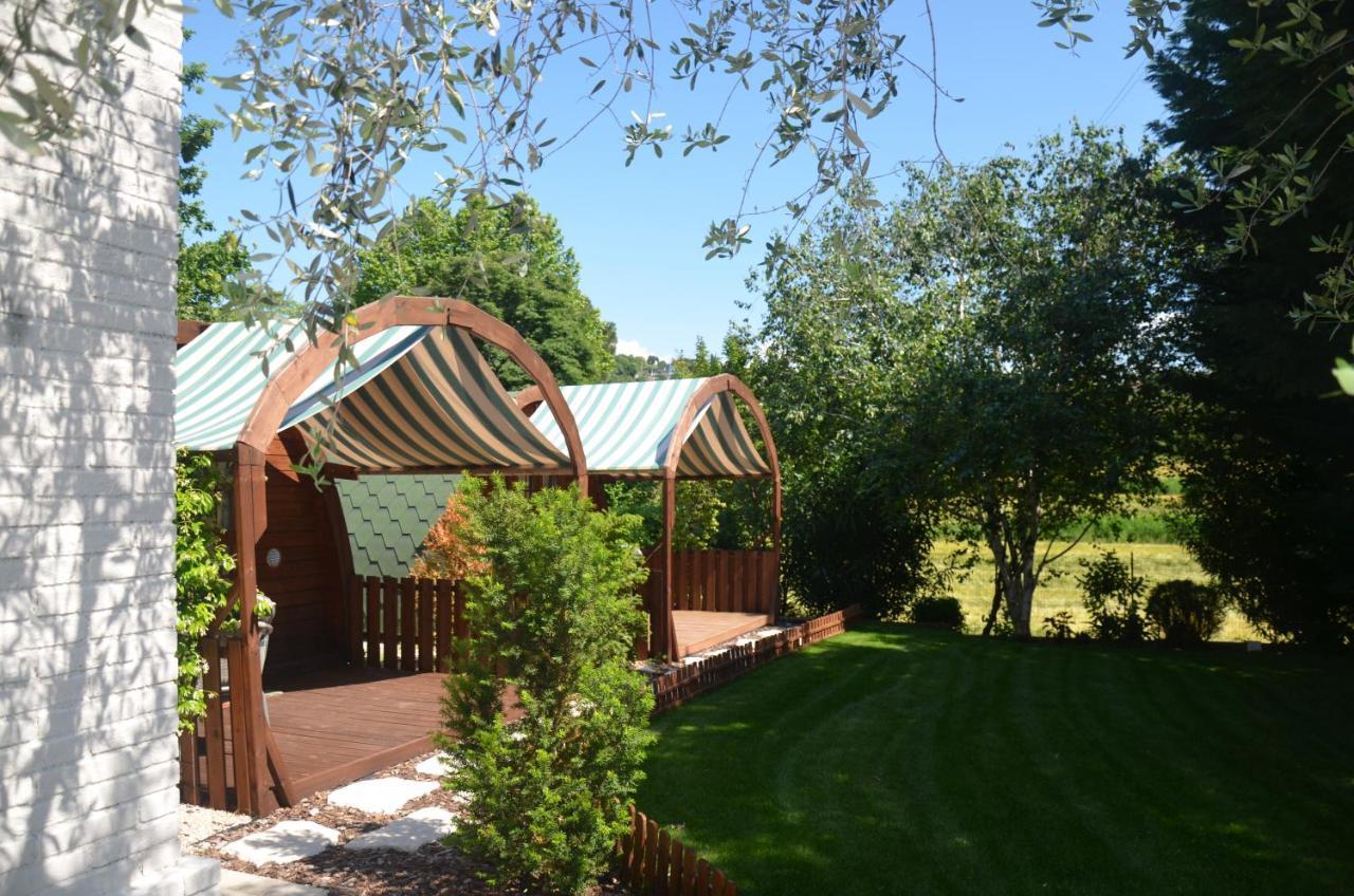 Asso Bed & Breakfast Манерба дел Гарда Екстериор снимка